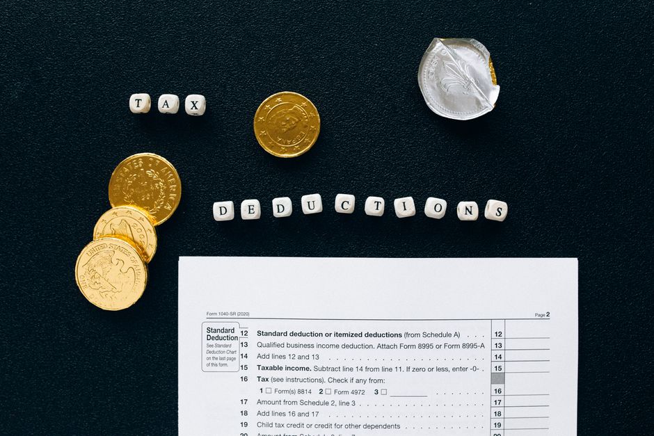 You are currently viewing CIS Deductions Explained: What Gets Taken From Your Payments